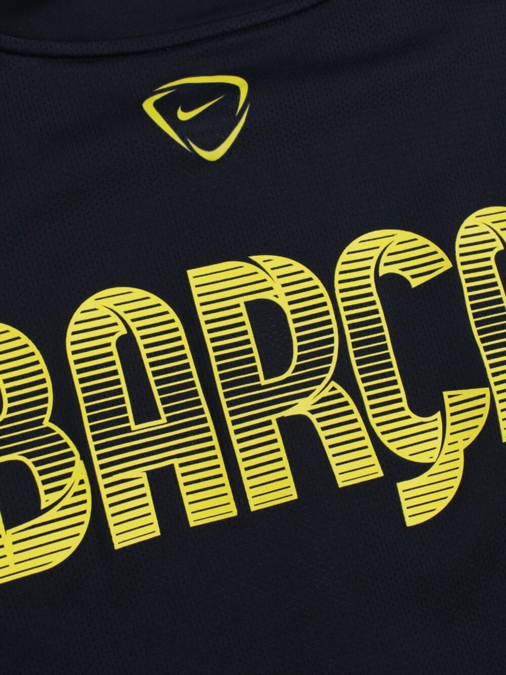 Nike FC Barcelona 2013/14 Training Jersey - Nike Dri-Fit - "Eixample" Design - Picture 7 of 9